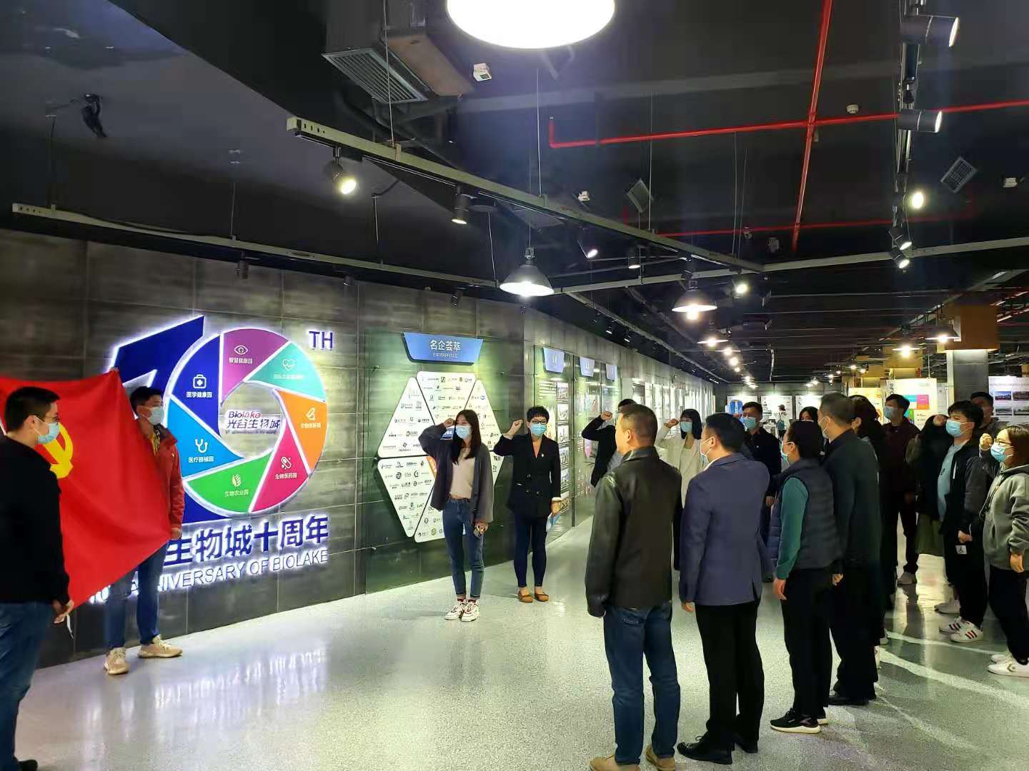 圖片2.jpg 圖片2.jpg